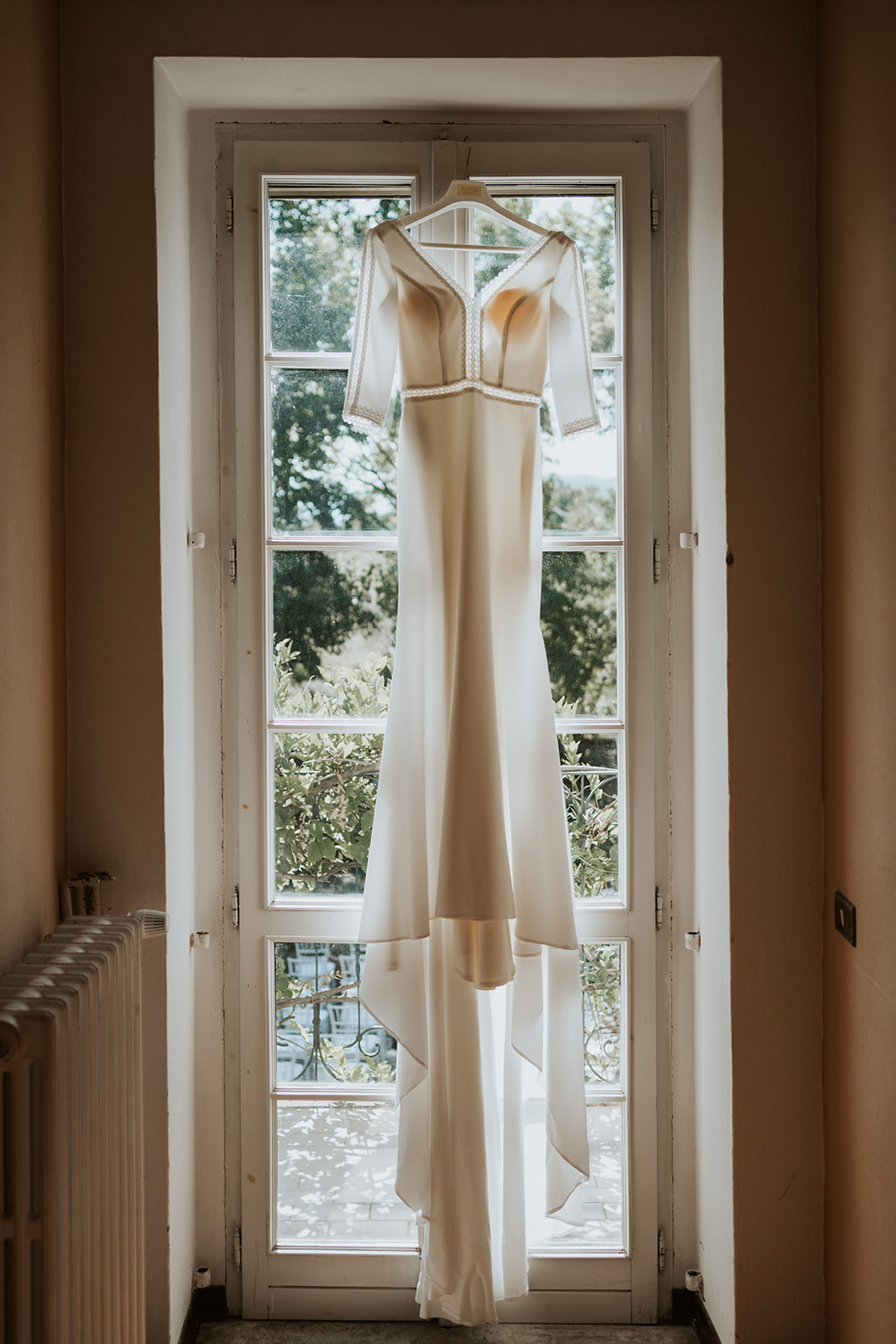 slow wedding